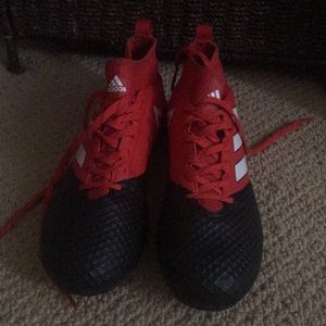 Men’s soccer cleats EUC